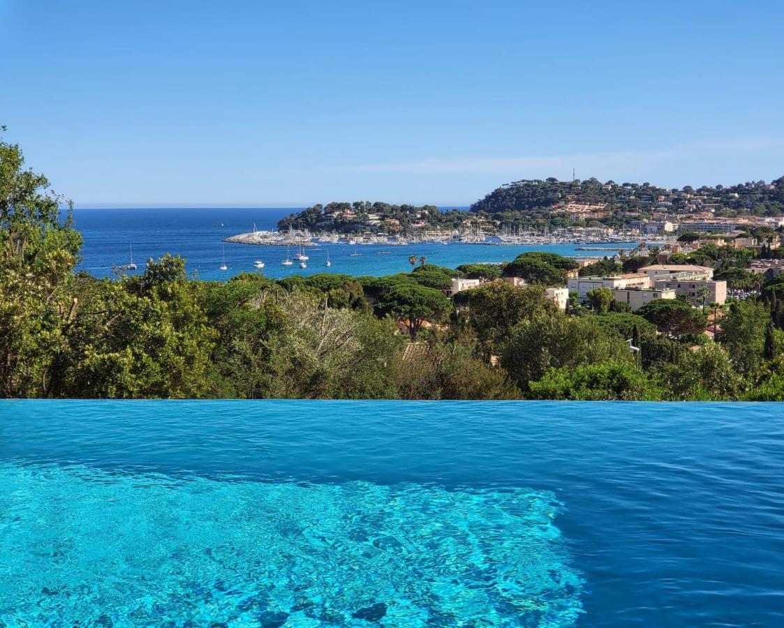 Les Citronniers - Splendide Vue Mer Acces Plage A Pieds A 5 Minutes Cavalaire-sur-Mer Luaran gambar