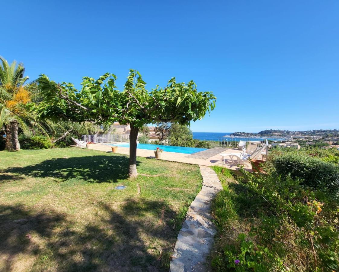 Les Citronniers - Splendide Vue Mer Acces Plage A Pieds A 5 Minutes Cavalaire-sur-Mer Luaran gambar