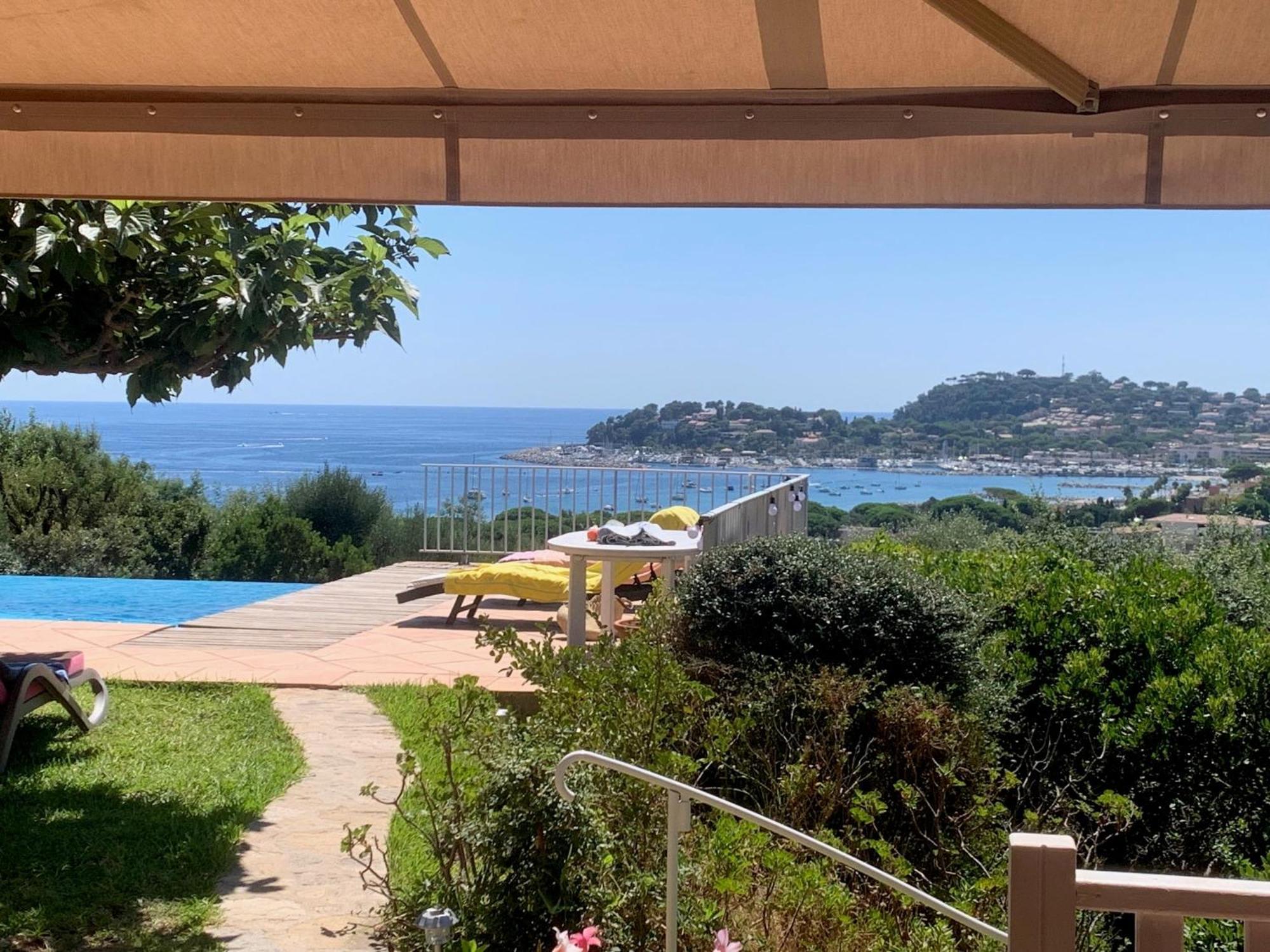 Les Citronniers - Splendide Vue Mer Acces Plage A Pieds A 5 Minutes Cavalaire-sur-Mer Luaran gambar